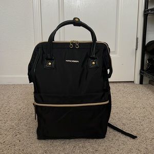 Kroser black classic laptop backpack